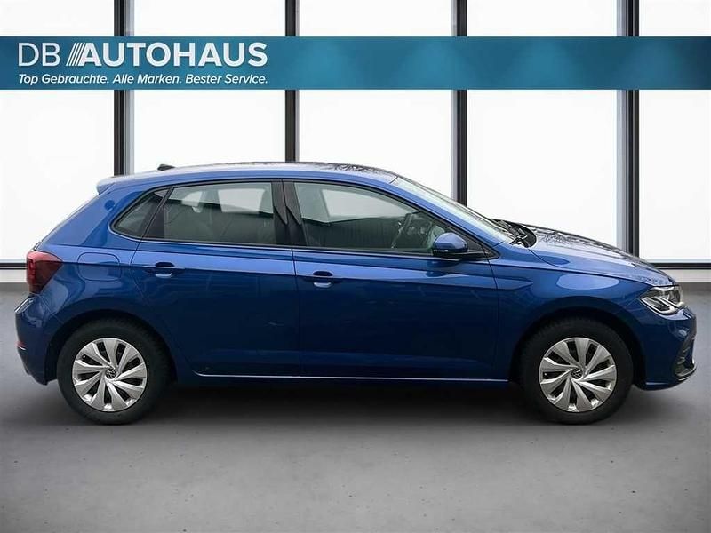 Gebraucht VW Polo Life 95 PS (69 kW) 2022 Blau Kleinwagen