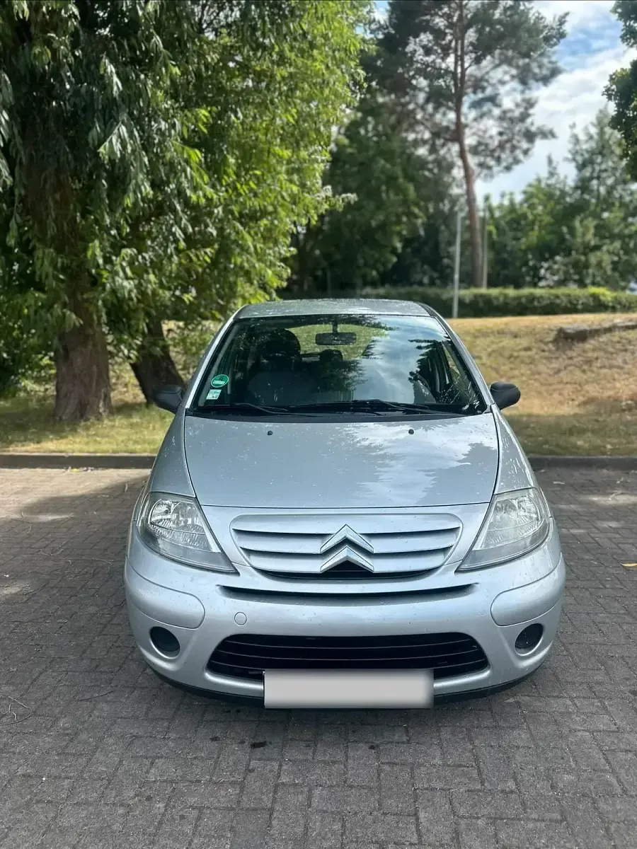 Gebraucht Citroën C3 60 PS (44 kW) 2009 Silber Kleinwagen