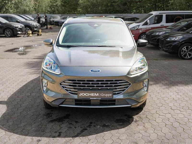 Gebraucht Ford Kuga Titanium 224 PS (164 kW) 2022 Grau SUV
