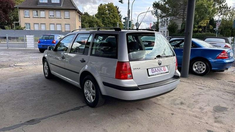 Gebraucht VW Golf IV S 116 PS (85 kW) 2000 Silber Kombi