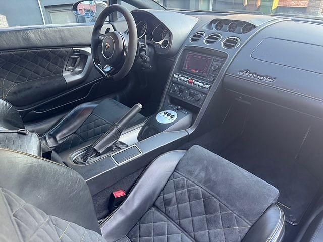 Gebraucht Lamborghini Gallardo 560 PS (411 kW) 2010 Schwarz Coupé
