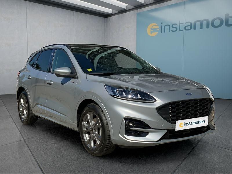 Gebraucht Ford Kuga ST-Line X 150 PS (110 kW) 2024 Silber SUV