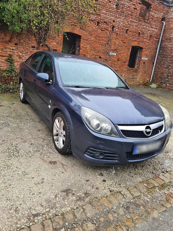 Blau Gebraucht 2006 Opel Vectra Limousine | 1.200 € (Superpreis) - Bild 1/4