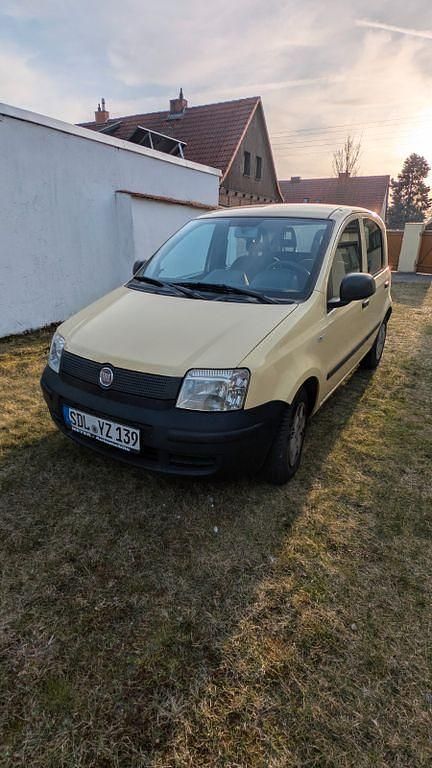 Gebraucht Fiat Panda 54 PS (39 kW) 2010 Kleinwagen