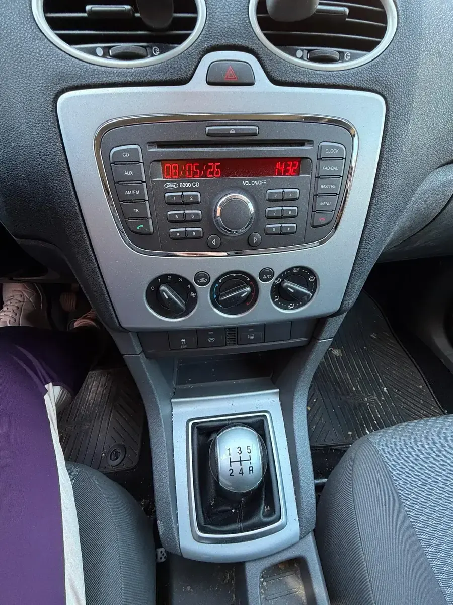 Gebraucht Ford Focus 125 PS (91 kW) 2007 Silber Limousine