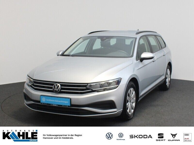 Silber Gebraucht 2022 VW Passat Conceptline Kombi | 17.990 € (Guter Preis) - Bild 1/4