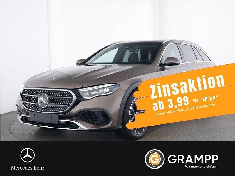 Braun Gebraucht 2024 Mercedes E220 Limousine | 63.800 € - Bild 1/4