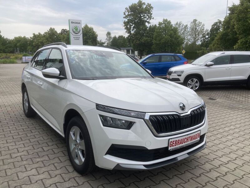 Weiß Gebraucht 2022 Skoda Kamiq Ambition SUV | 21.990 € (Fairer Preis) - Bild 1/4