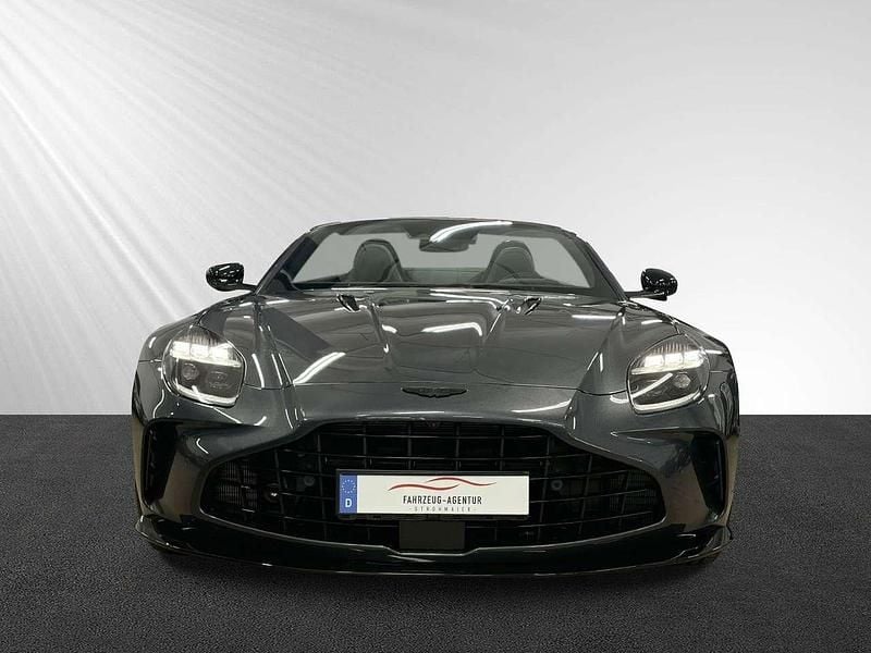 Neu Aston Martin V8 680 PS (500 kW) 2026 Xenon grey Coupé