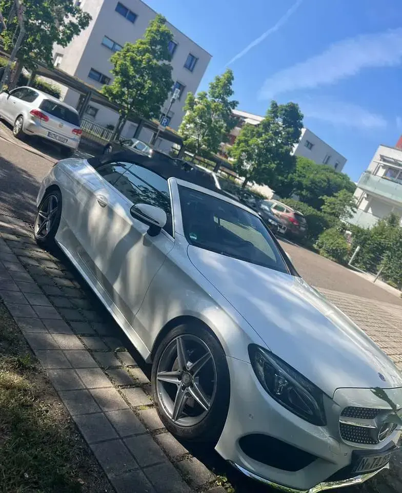 Gebraucht Mercedes C220 194 PS (142 kW) 2018 Cabrio