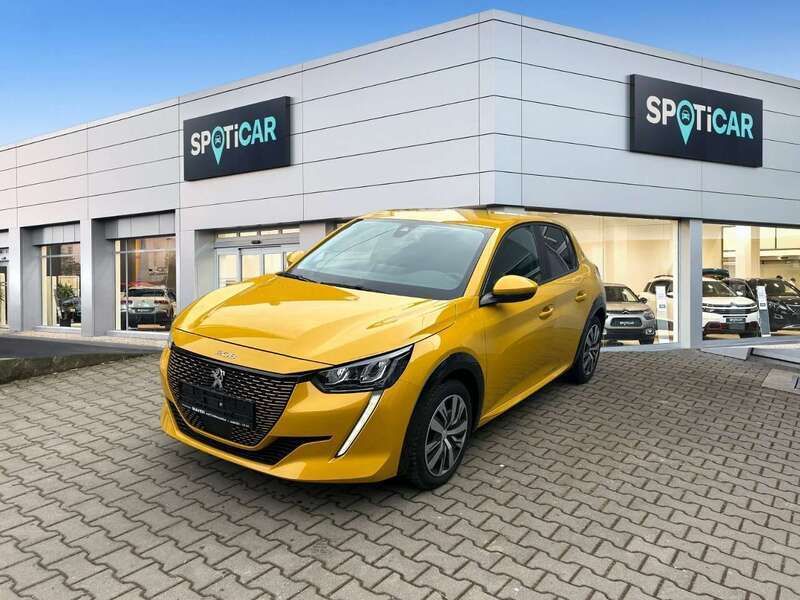 Gebraucht Peugeot e-208 Active 100 kW (136 PS) 2021 Faro gelb Kleinwagen