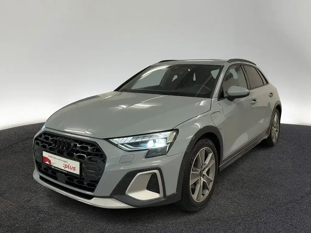 Używany Audi A3 e-tron Ambiente 204 KM (150 kW) 2025 Szary Hatchback