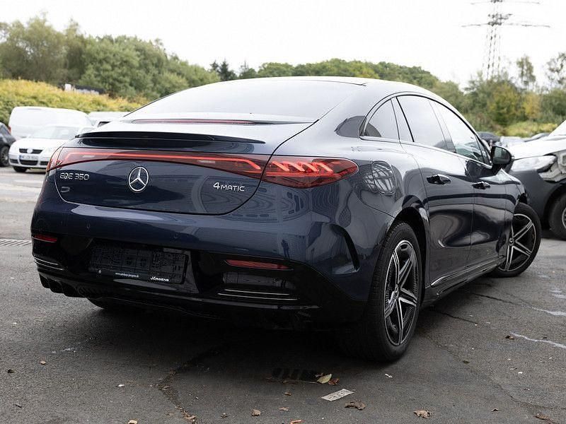 Gebraucht Mercedes EQE350 AMG 214 kW (292 PS) 2024 Blau metalliclack sodalithblau Limousine