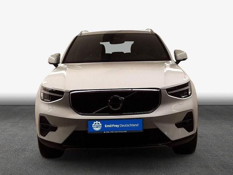Gebraucht Volvo XC40 Core 163 PS (119 kW) 2024 Weiß SUV