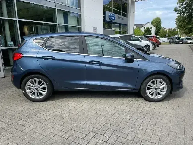 Usata Ford Fiesta Titanium 101 CV (74 kW) 2022 Rosso Utilitaria
