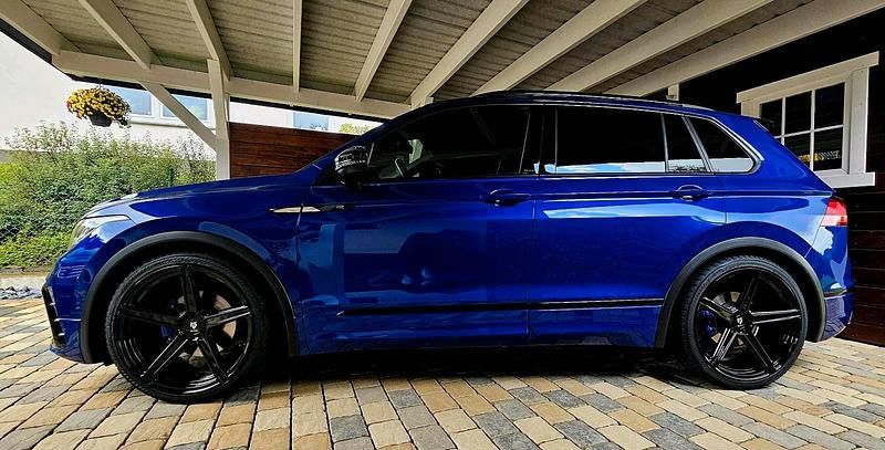 Blau Gebraucht 2022 VW Tiguan R-line SUV | 28.500 € (Superpreis) - Bild 1/4