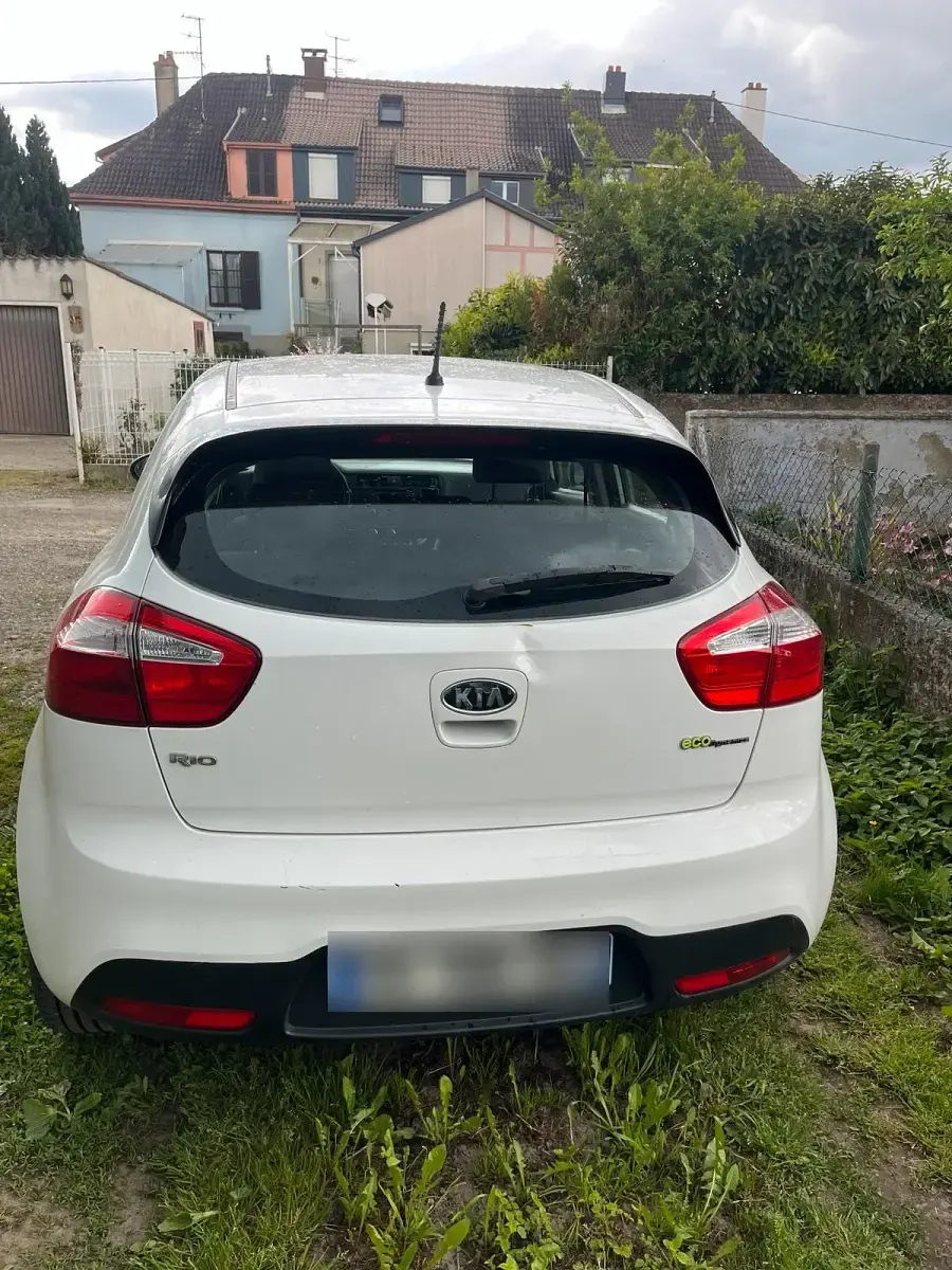 Gebraucht Kia Rio 75 PS (55 kW) 2012 Kleinwagen