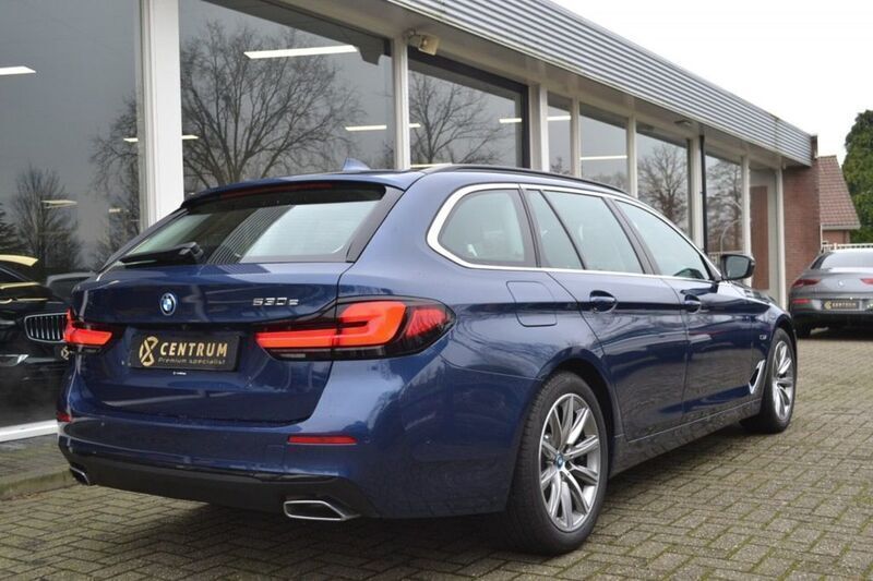 Gebraucht BMW 530e 292 PS (214 kW) 2021 Blau Kombi