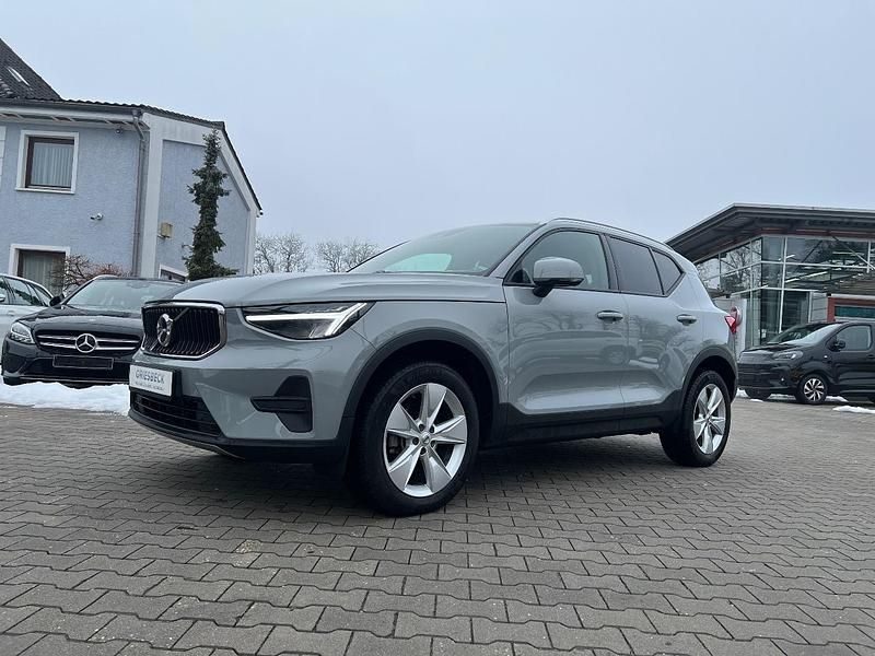 Gebraucht Volvo C40 94 kW (129 PS) 2023 Vapour grey metallic SUV