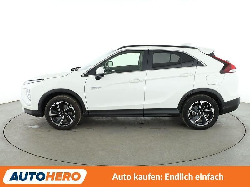 Gebraucht Mitsubishi Eclipse Cross Plus 188 PS (138 kW) 2021 Weiß SUV