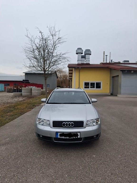 Gebraucht Audi A4 Performance 220 PS (161 kW) 2001 Silber Kombi