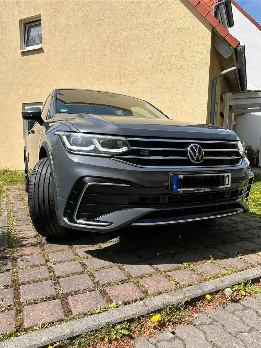 Gebraucht VW Tiguan R-line 200 PS (147 kW) 2020 Grau SUV