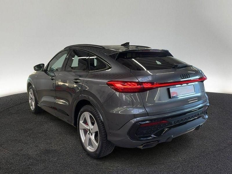 Gebraucht Audi Q5 Sportback Ambiente 204 PS (150 kW) 2025 Daytonagrau perleffekt SUV