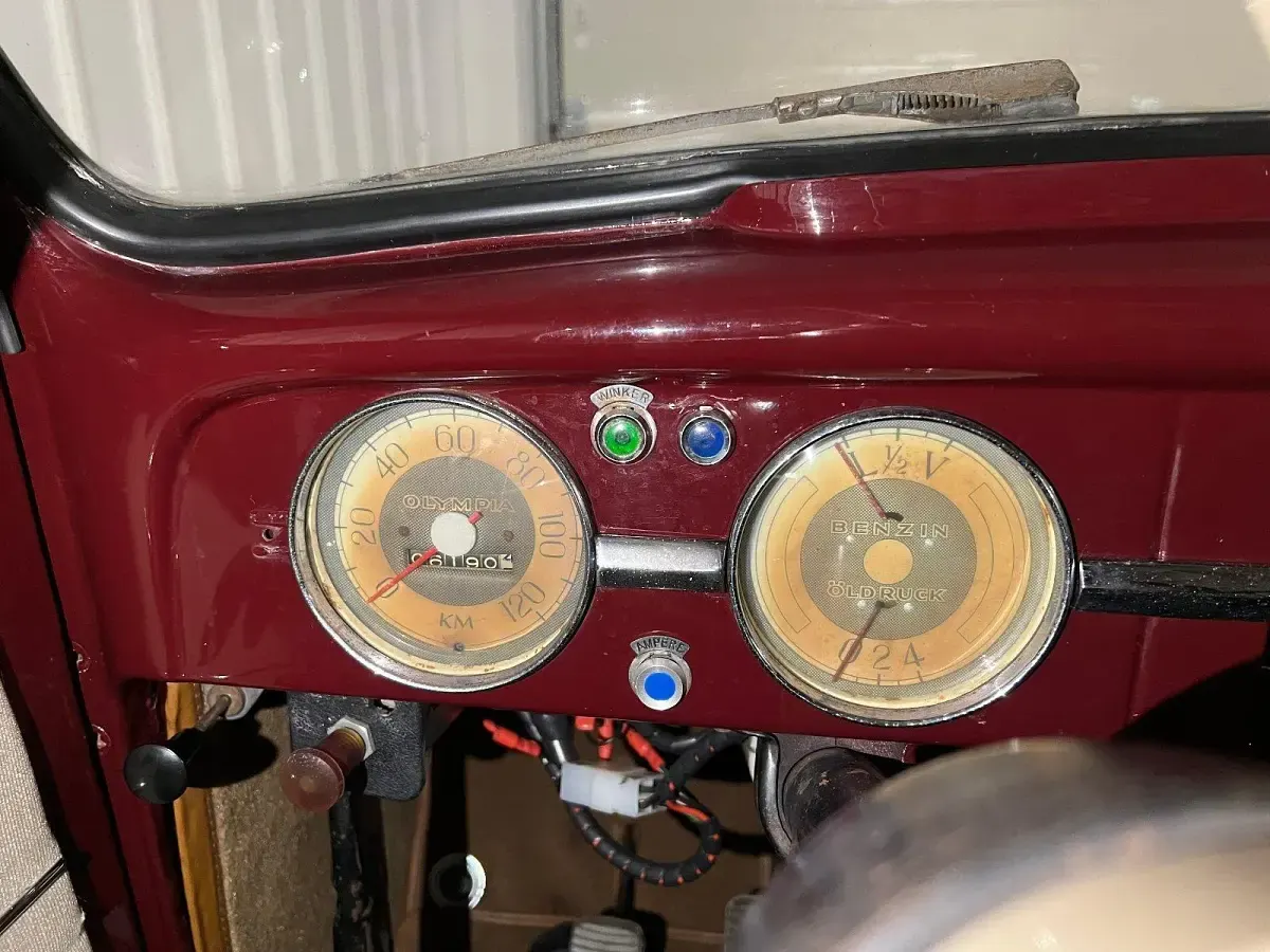 Gebraucht Opel Olympia 1951 Rot Limousine