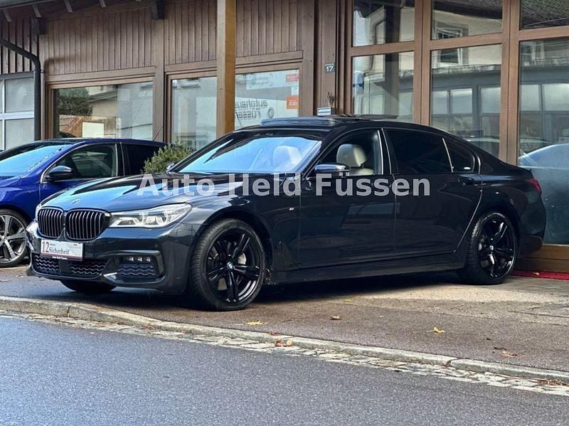 Gebraucht BMW 750L M Sport 449 PS (330 kW) 2015 Schwarz Limousine