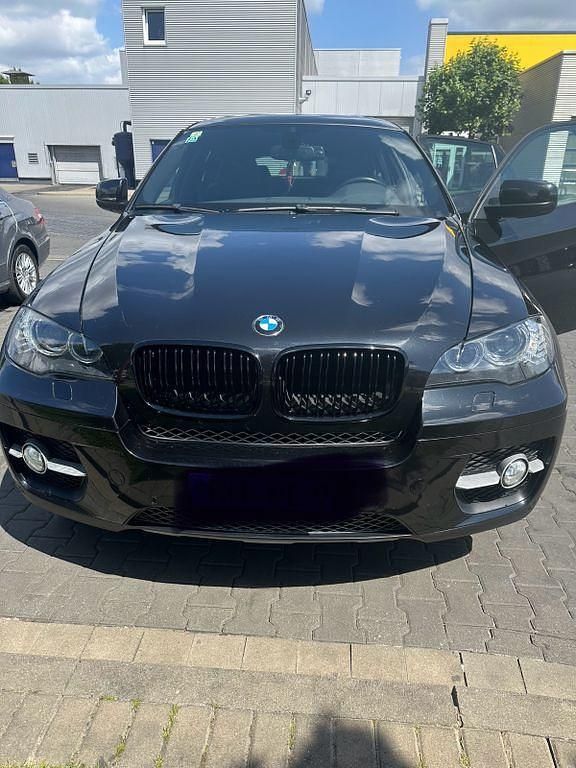 Schwarz Gebraucht 2010 BMW X6 Sport Line SUV | 13.950 € (Fairer Preis) - Bild 1/4