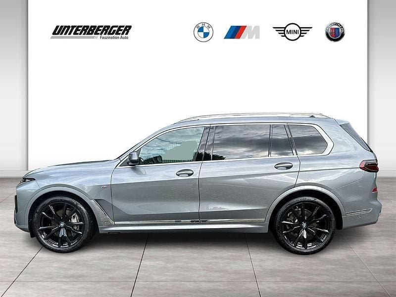 Gebraucht BMW X7 M Sport 340 PS (250 kW) 2024 Grau SUV