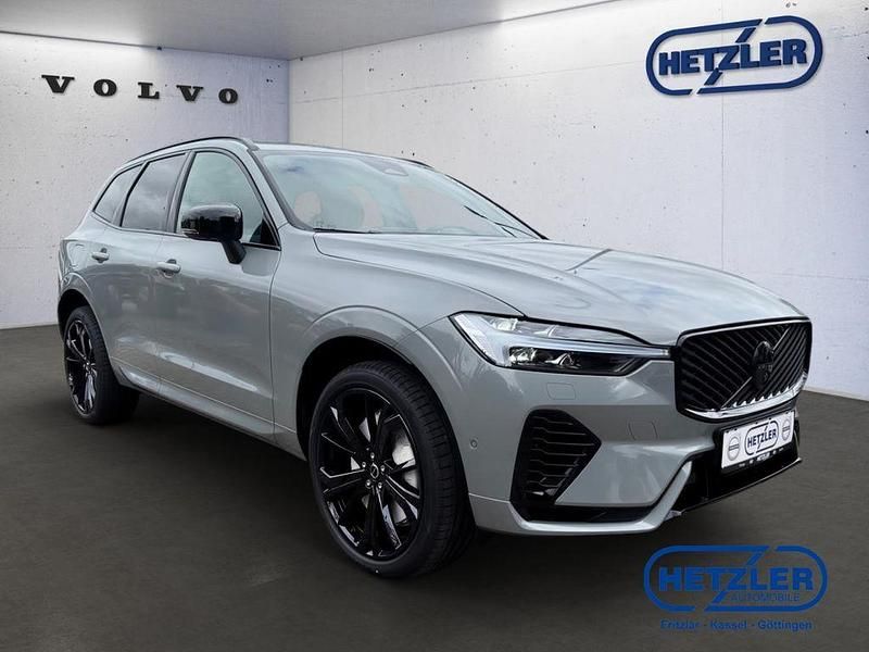 Neu Volvo XC60 Plus 455 PS (334 kW) 2025 Vapour grey / metallic SUV