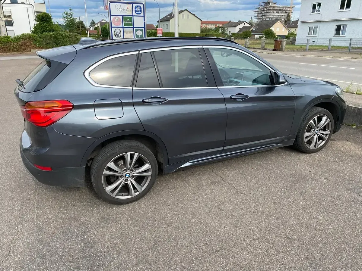 Gebraucht BMW X1 136 PS (100 kW) 2016 Grau SUV