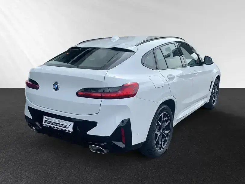 Używany BMW X4 Efficient Dynamics 190 KM (139 kW) 2024 Biały SUV