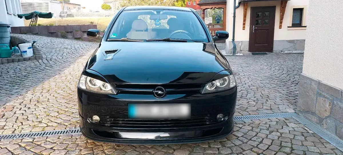 Gebraucht Opel Corsa Sport 90 PS (66 kW) 2002 Schwarz Kleinwagen