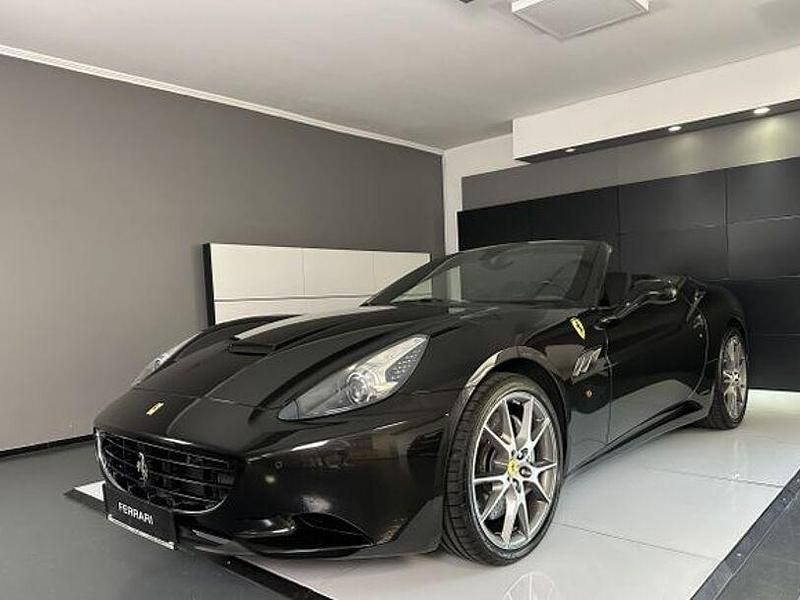 Nero daytona Gebraucht 2012 Ferrari California Cabrio | 122.988 € (Etwas zu teuer) - Bild 1/4
