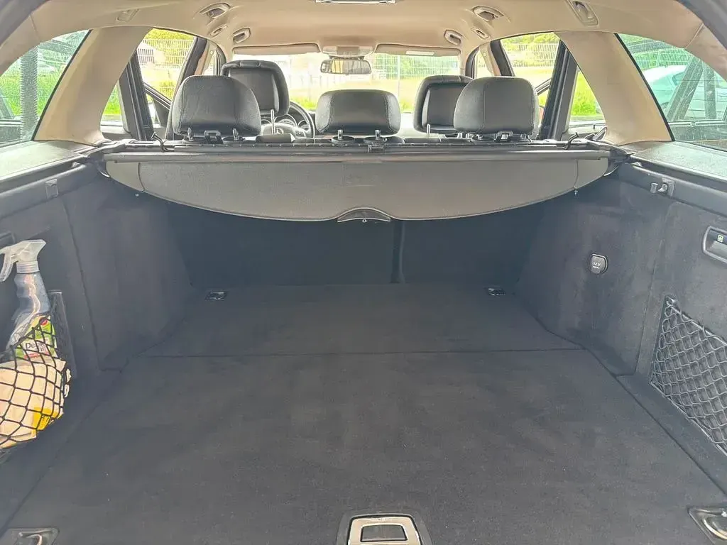 Gebraucht Mercedes C350 265 PS (194 kW) 2012 Schwarz Limousine