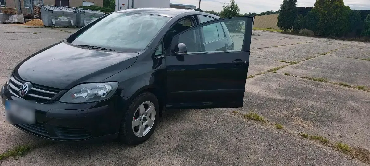 Gebraucht VW Golf Plus Cross 116 PS (85 kW) 2005 Schwarz Van / Kleinbus