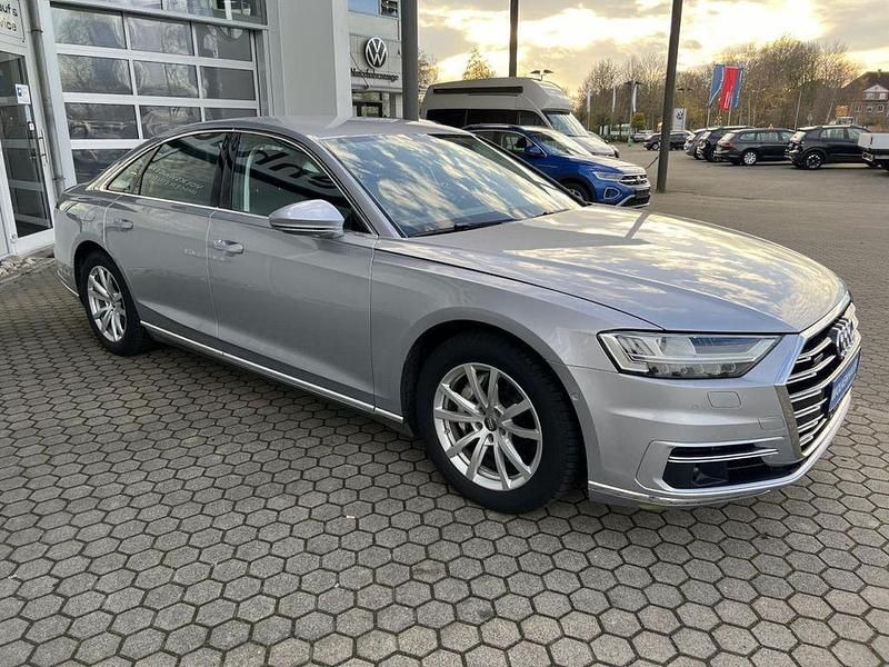 Gebraucht Audi A8 Ambiente 286 PS (210 kW) 2019 Florettsilber (metallic) Limousine