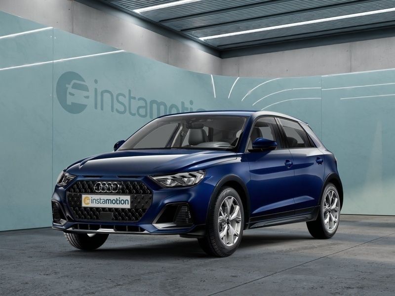 Blau Gebraucht 2024 Audi A1 Sport Kleinwagen | 26.269 € (Guter Preis) - Bild 1/4