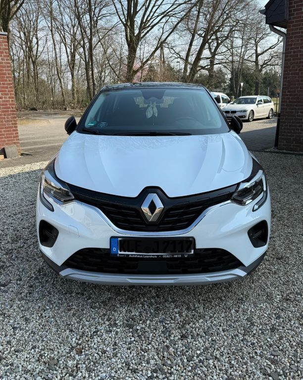 Weiß Gebraucht 2021 Renault Captur Zen SUV | 15.000 € (Guter Preis) - Bild 1/4