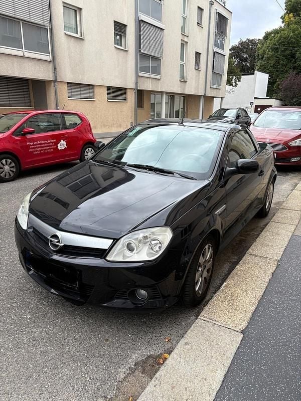 Schwarz Gebraucht 2006 Opel Tigra Cabrio | 950 € (Superpreis) - Bild 1/4