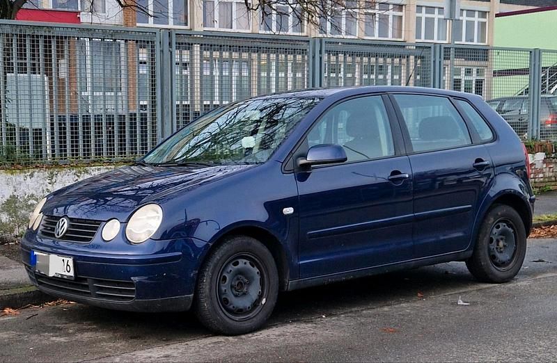Blau Gebraucht 2003 VW Polo Kleinwagen | 480 € (Superpreis) - Bild 1/3