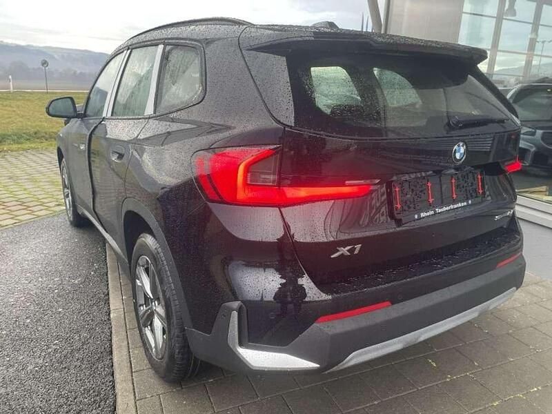 Neu BMW X1 136 PS (100 kW) 2026 Schwarz uni SUV