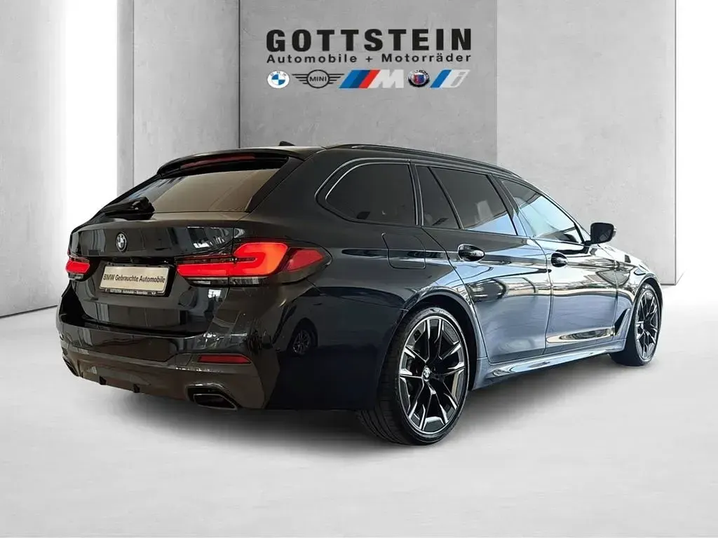 Gebraucht BMW 540 Shadowline 340 PS (250 kW) 2022 Schwarz Kombi