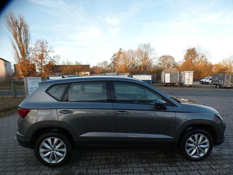 Gebraucht Seat Ateca Style 150 PS (110 kW) 2022 Grau SUV