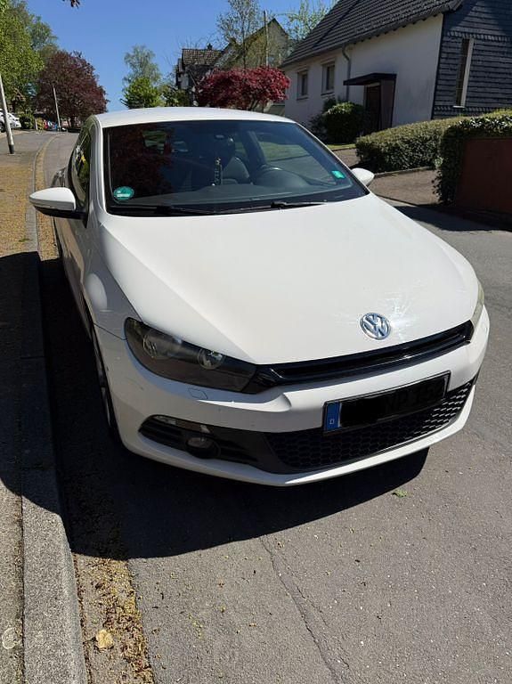 Gebraucht VW Scirocco Team 160 PS (117 kW) 2010 Weiß Coupé