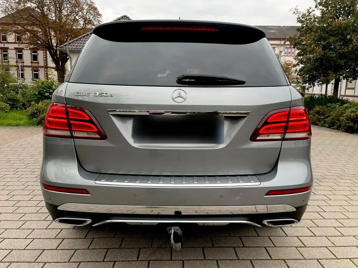 Gebraucht Mercedes GLE350 AMG line 258 PS (189 kW) 2016 Grau SUV