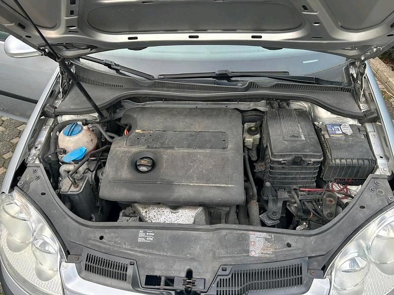 Gebraucht VW Golf IV 75 PS (55 kW) 2006 Grau Limousine