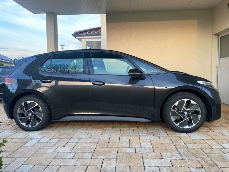Gebraucht VW ID.3 Pro 106 kW (145 PS) 2021 Grau Kleinwagen